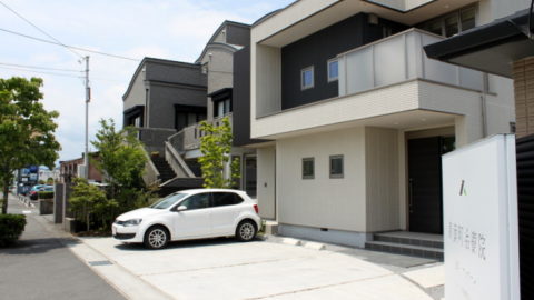 富士市　「青葉町治療院の庭」店舗併用型のオープン外構