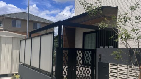 長泉町外構　「モノトーンカラーで設えたモダンリゾートエクステリア」