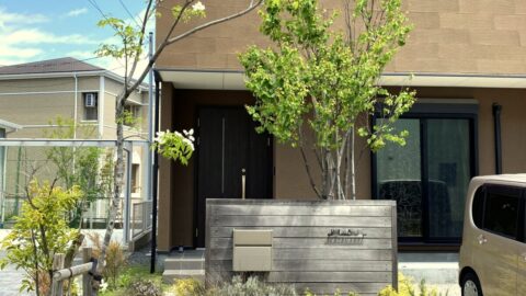 富士市外構「ハードウッドで設えたナチュラルエクステリア」