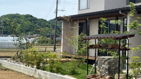 伊豆の国市「緑に包まれた暮らし」