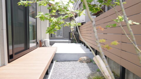 三島市「二世帯をつなぐ和モダン外構」